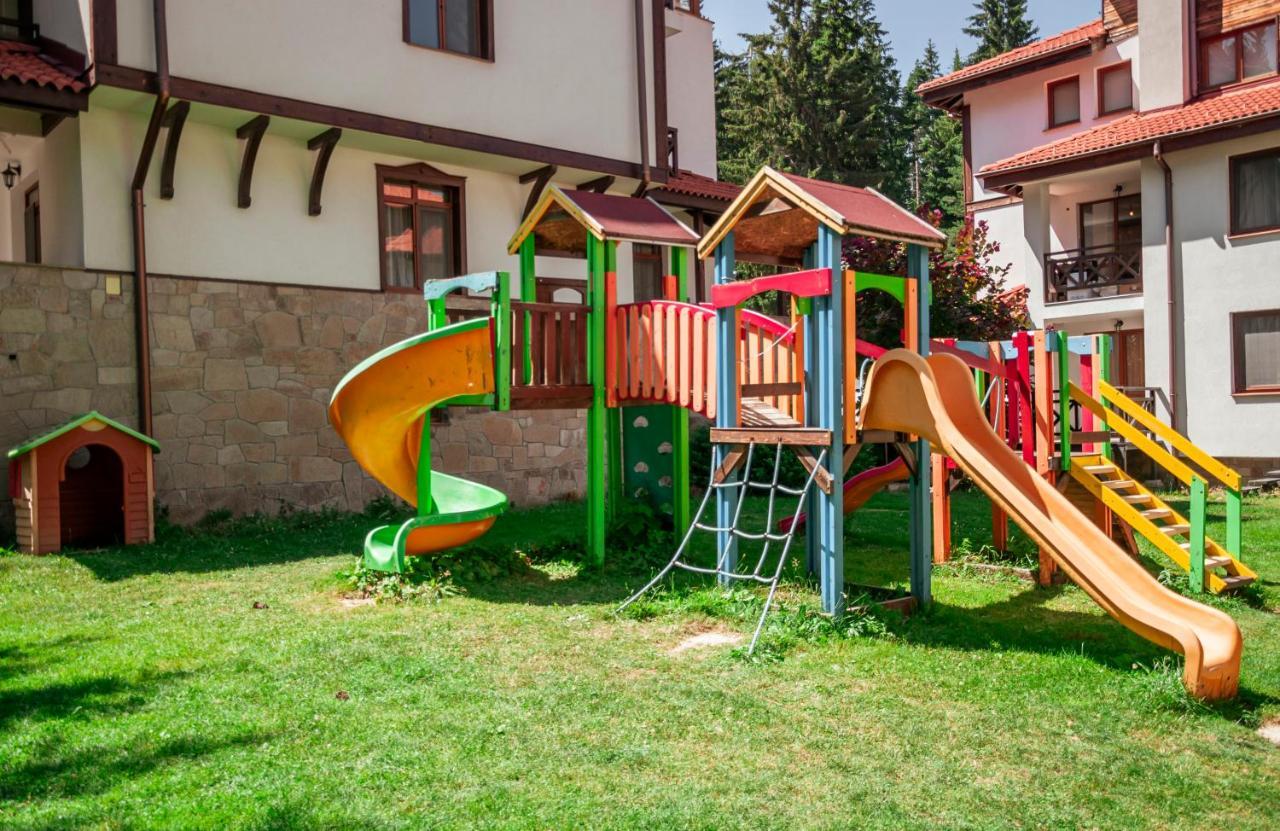 Stand'Art - апартамент в Mountain Lake complex, Смолянски езера Екстер'єр фото